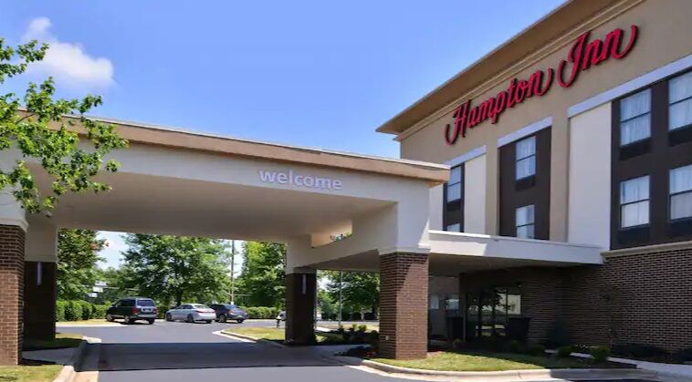 Hampton Inn Greensboro East / Mcleansville Exterior foto